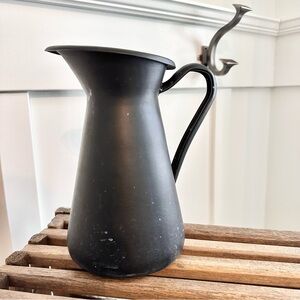 Vintage Black Metal Vase Jug Pitcher Decor prop white drip patina With Handle